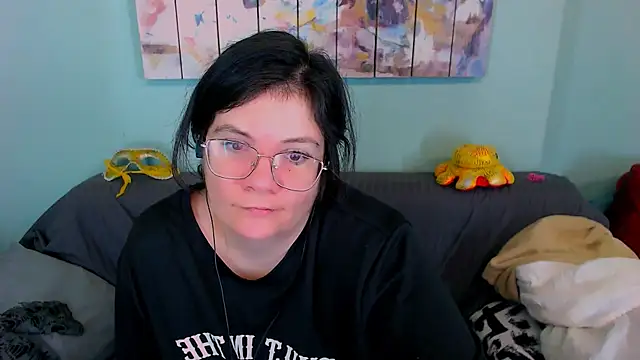 EverlyRays online show from April 2026 04:59:02 PM