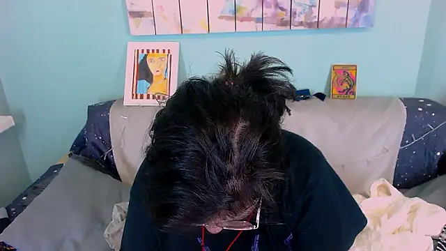 Snapshot of EverlyRays chatting on February 2026 04:28:01 PM EverlyRays online show from February 2026 04:28:01 PM