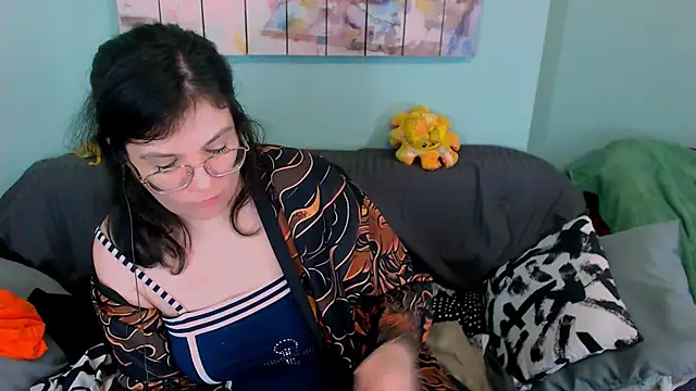 EverlyRays online show from April 2026 10:49:02 PM