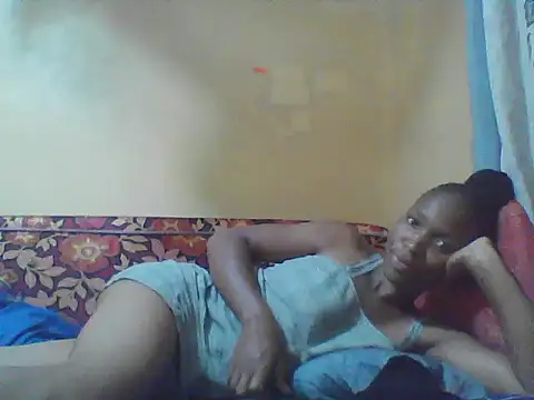 Snapshot of Smillie_prety chatting on June 2026 06:53:02 PM Smillie prety online show from June 2026 06:53:02 PM
