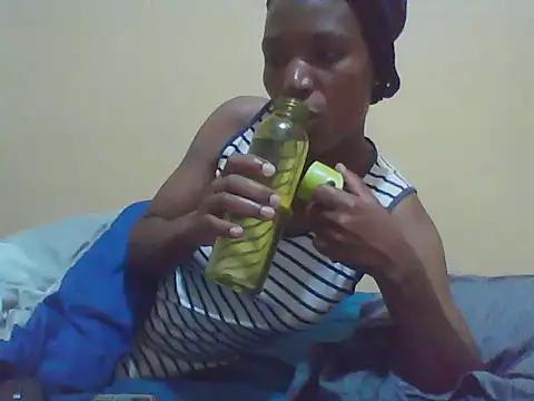 Smillie prety online show from February 2026 11:38:02 PM