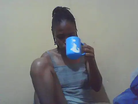 Snapshot of Smillie_prety chatting on November 2025 04:57:01 AM Smillie prety online show from November 2025 04:57:01 AM