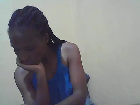 Snapshot of Smillie_prety chatting on October 2025 06:40:01 PM Smillie prety online show from October 2025 06:40:01 PM