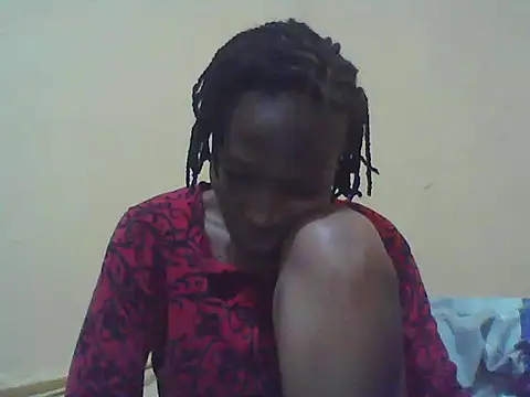 Snapshot of Smillie_prety chatting on November 2025 04:06:02 AM Smillie prety online show from November 2025 04:06:02 AM