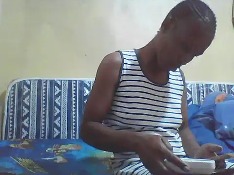 Smillie prety online show from March 2026 03:24:02 PM