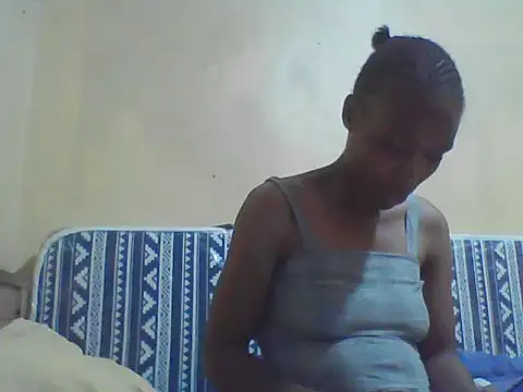 Smillie prety online show from March 2026 04:18:02 PM