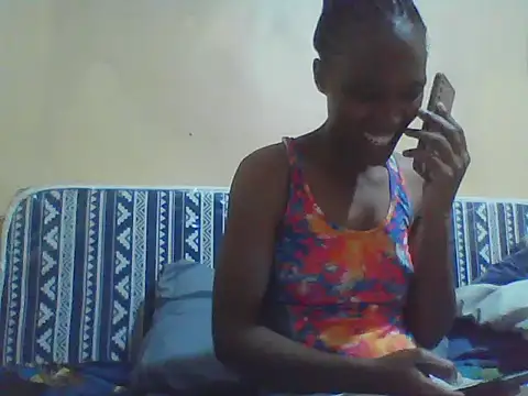 Smillie prety online show from April 2026 04:57:02 PM