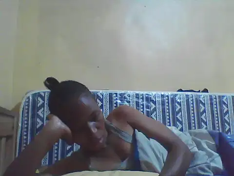 Smillie prety online show from March 2026 02:45:01 AM