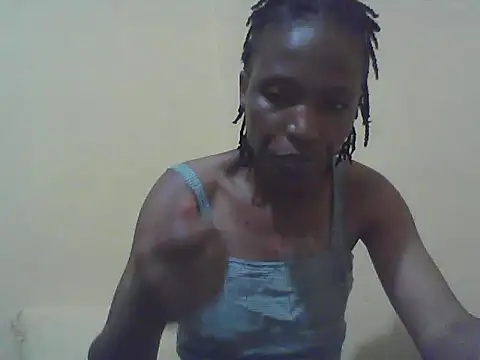 Snapshot of Smillie_prety chatting on November 2025 09:03:02 AM Smillie prety online show from November 2025 09:03:02 AM