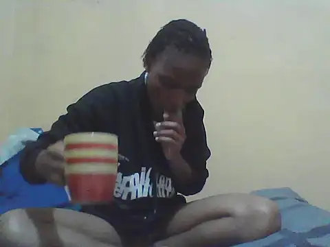 Smillie prety online show from March 2026 06:03:01 AM