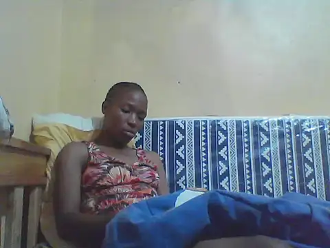 Smillie prety online show from March 2026 05:29:02 AM