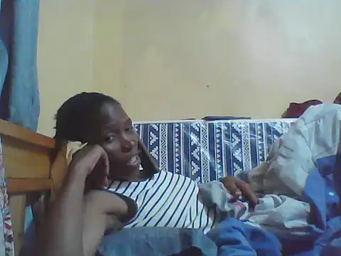 Snapshot of Smillie_prety chatting on May 2026 03:21:02 PM Smillie prety online show from May 2026 03:21:02 PM