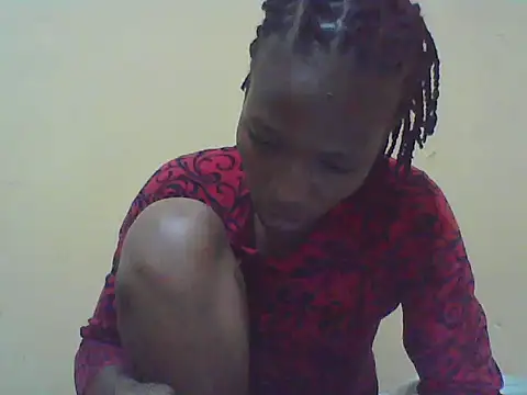 Snapshot of Smillie_prety chatting on November 2025 04:38:02 AM Smillie prety online show from November 2025 04:38:02 AM