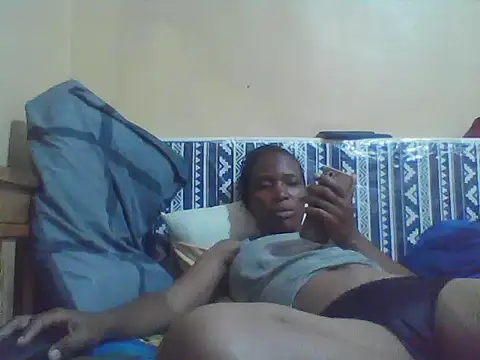 Snapshot of Smillie_prety chatting on May 2026 01:25:01 PM Smillie prety online show from May 2026 01:25:01 PM
