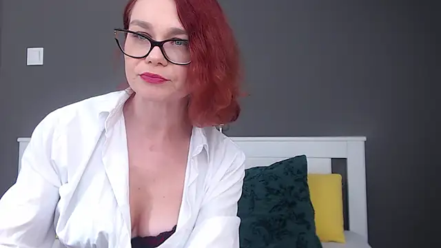 AugustStormS online show from January 2026 02:06:02 AM