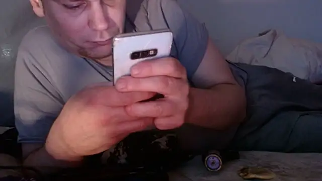 Snapshot of ACABFTP chatting on December 2024 03:15:02 AM ACABFTP online show from December 2024 03:15:02 AM