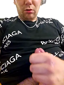 Snapshot of ACABFTP chatting on September 2025 09:58:02 PM ACABFTP online show from September 2025 09:58:02 PM