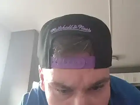 Snapshot of ACABFTP chatting on October 2025 08:23:02 PM ACABFTP online show from October 2025 08:23:02 PM