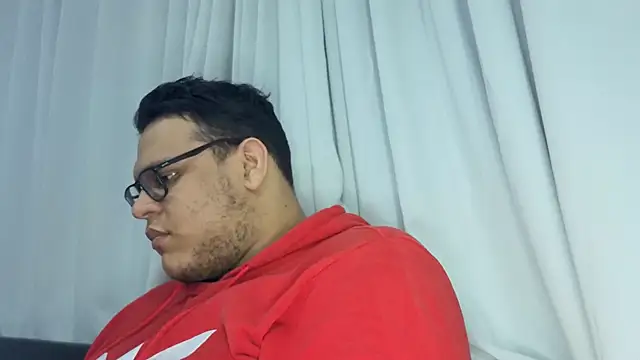 Snapshot of batman2433 chatting on October 2025 06:49:01 PM batman2433 online show from October 2025 06:49:01 PM