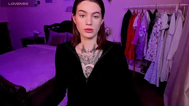NikkieKatty online show from February 2025 05:13:02 PM