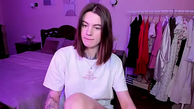 NikkieKatty online show from January 2025 05:09:01 PM