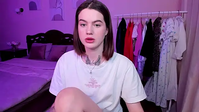NikkieKatty online show from January 2025 08:06:02 PM