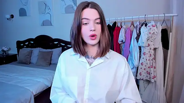 NikkieKatty online show from January 2025 05:08:01 PM