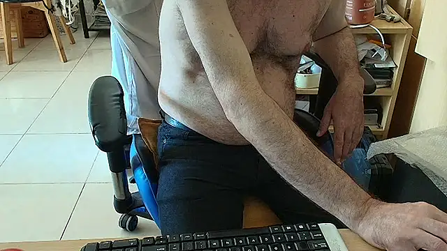 angelgarcia269 online show from February 2026 11:56:01 AM