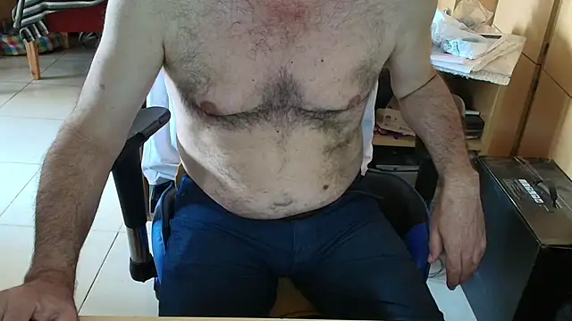 Snapshot of angelgarcia269 chatting on November 2025 11:59:01 AM angelgarcia269 online show from November 2025 11:59:01 AM