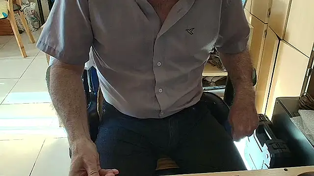 angelgarcia269 online show from April 2026 12:01:01 PM