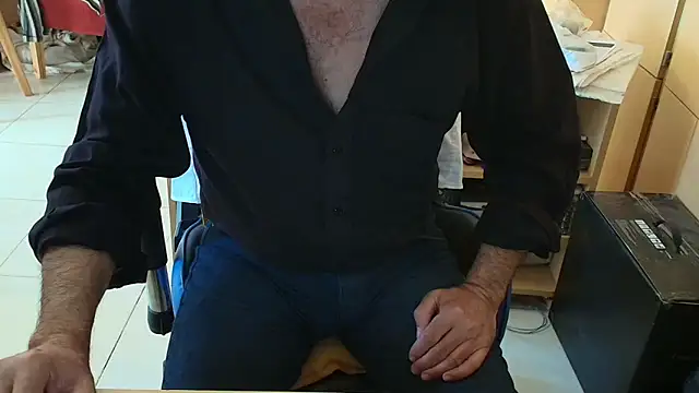 Snapshot of angelgarcia269 chatting on November 2025 11:14:02 AM angelgarcia269 online show from November 2025 11:14:02 AM