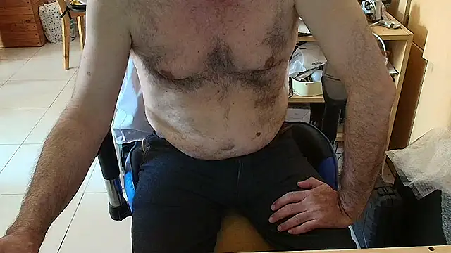 angelgarcia269 online show from February 2026 12:49:01 PM