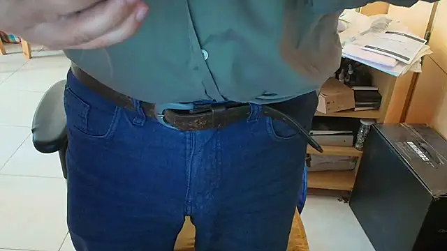 Snapshot of angelgarcia269 chatting on November 2025 11:37:01 AM angelgarcia269 online show from November 2025 11:37:01 AM