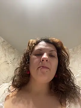 Taisia W online show from December 2025 06:51:02 AM