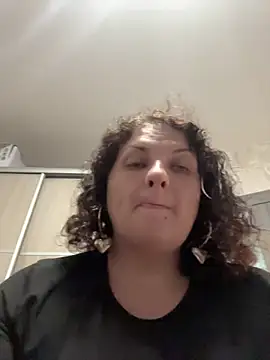 Taisia W online show from July 2026 04:36:01 PM