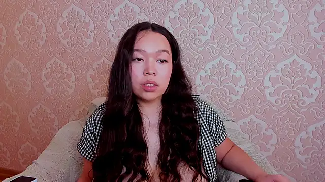 Snapshot of Kris_top_Lee chatting on April 2026 08:41:01 AM Kris top Lee online show from April 2026 08:41:01 AM