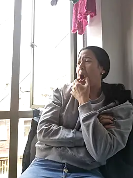 lady hot2xx online show from December 2025 05:55:02 PM