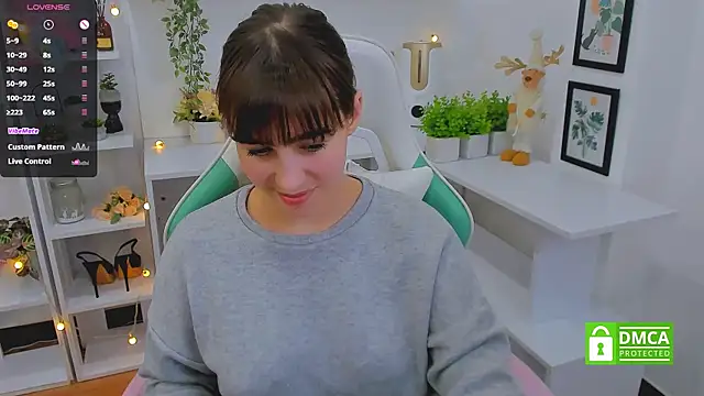  Eliizabeth  online show from March 2025 04:14:02 AM