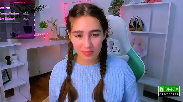  Eliizabeth  online show from November 2025 10:31:02 PM