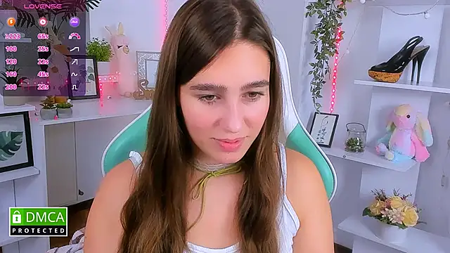  Eliizabeth  online show from October 2025 09:16:01 PM
