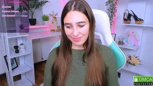  Eliizabeth  online show from November 2025 10:46:02 PM