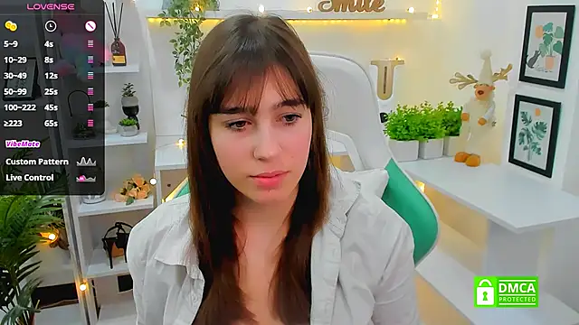  Eliizabeth  online show from February 2025 02:50:02 AM