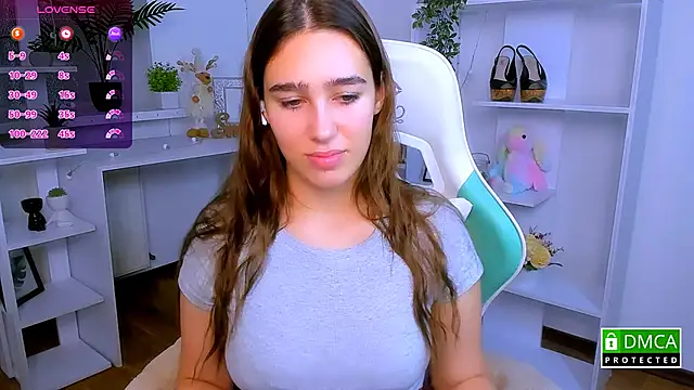  Eliizabeth  online show from November 2025 11:15:01 PM