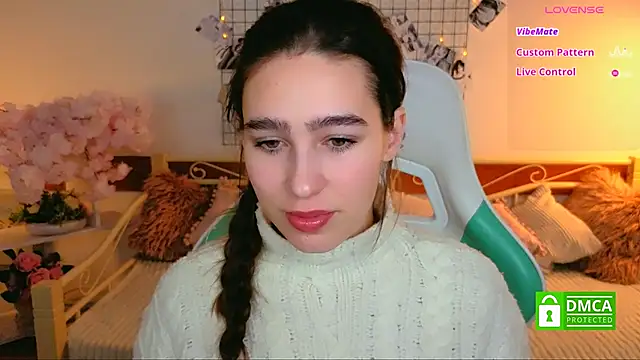  Eliizabeth  online show from February 2026 10:44:02 PM