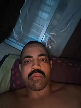 KingZilla2023 online show from March 2026 08:38:01 PM