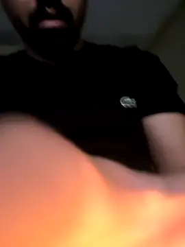 KingZilla2023 online show from November 2025 06:17:02 AM