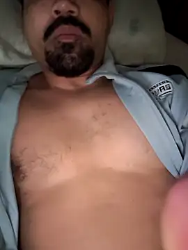 KingZilla2023 online show from March 2026 03:01:01 PM