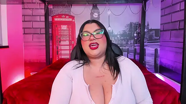 Snapshot of tifanny_bigboobs11 chatting on May 2026 11:21:02 AM tifanny bigboobs11 online show from May 2026 11:21:02 AM