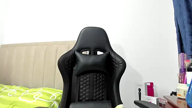 Chloemiller89 online show from October 2025 10:32:02 PM