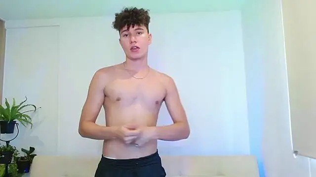 adrian morelly online show from November 2025 06:34:02 PM